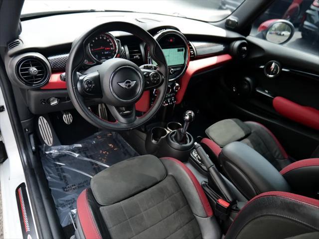 used 2018 MINI Hardtop car, priced at $22,900