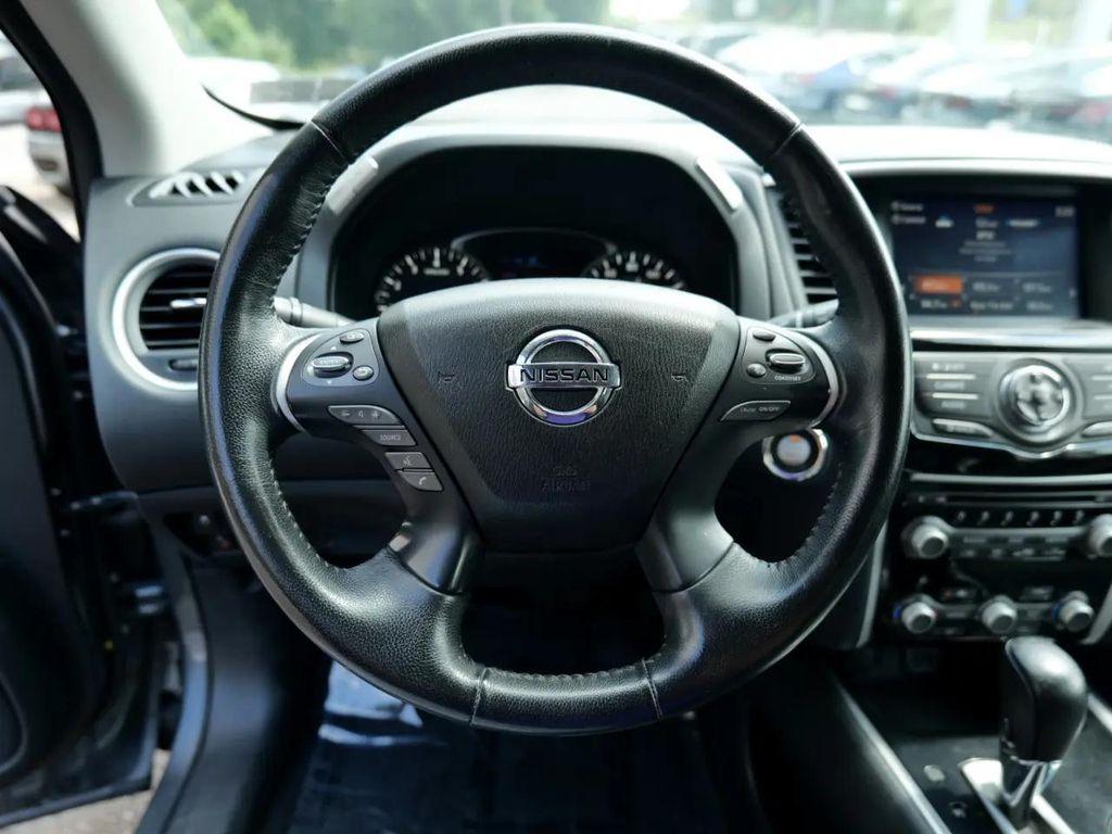 used 2020 Nissan Pathfinder car, priced at $21,900