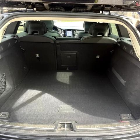 used 2020 Volvo V60 Cross Country car, priced at $29,900