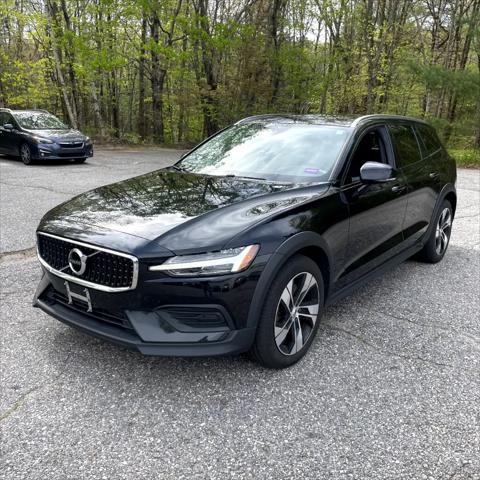 used 2020 Volvo V60 Cross Country car, priced at $29,900