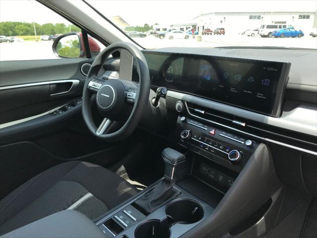 new 2025 Hyundai Sonata car, priced at $27,725