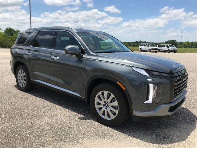 new 2025 Hyundai Palisade car, priced at $43,798