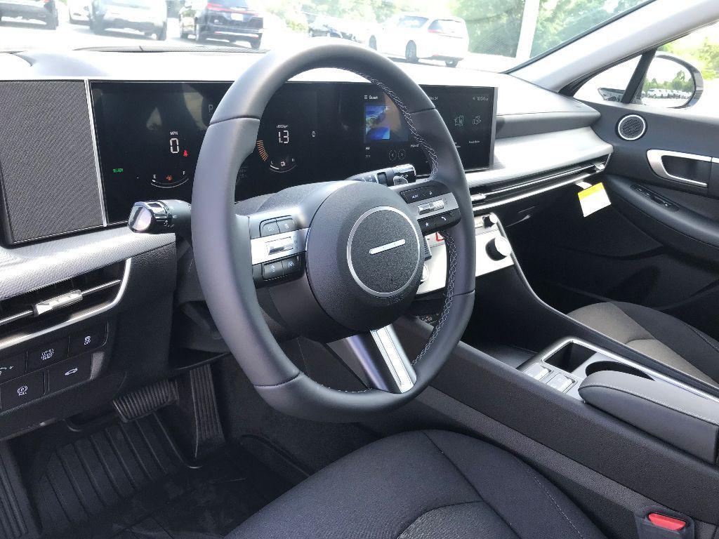 new 2025 Hyundai Sonata Hybrid car, priced at $31,897