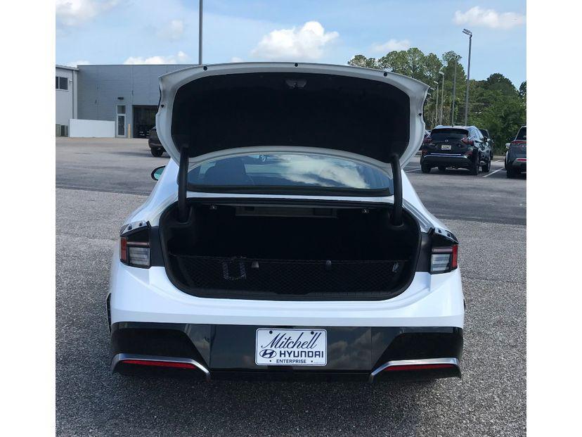 new 2025 Hyundai Sonata Hybrid car, priced at $31,897