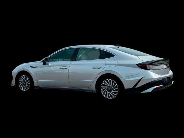 new 2025 Hyundai Sonata Hybrid car, priced at $40,858