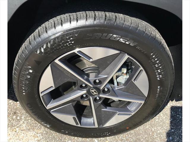 new 2025 Hyundai Tucson car, priced at $34,030