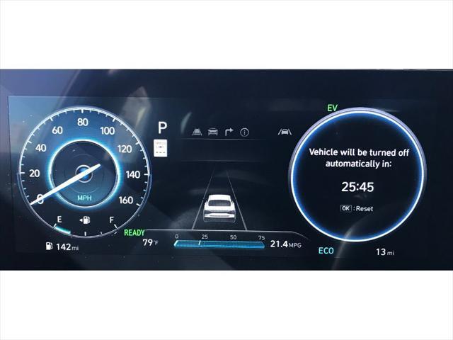 new 2025 Hyundai Elantra car, priced at $31,278