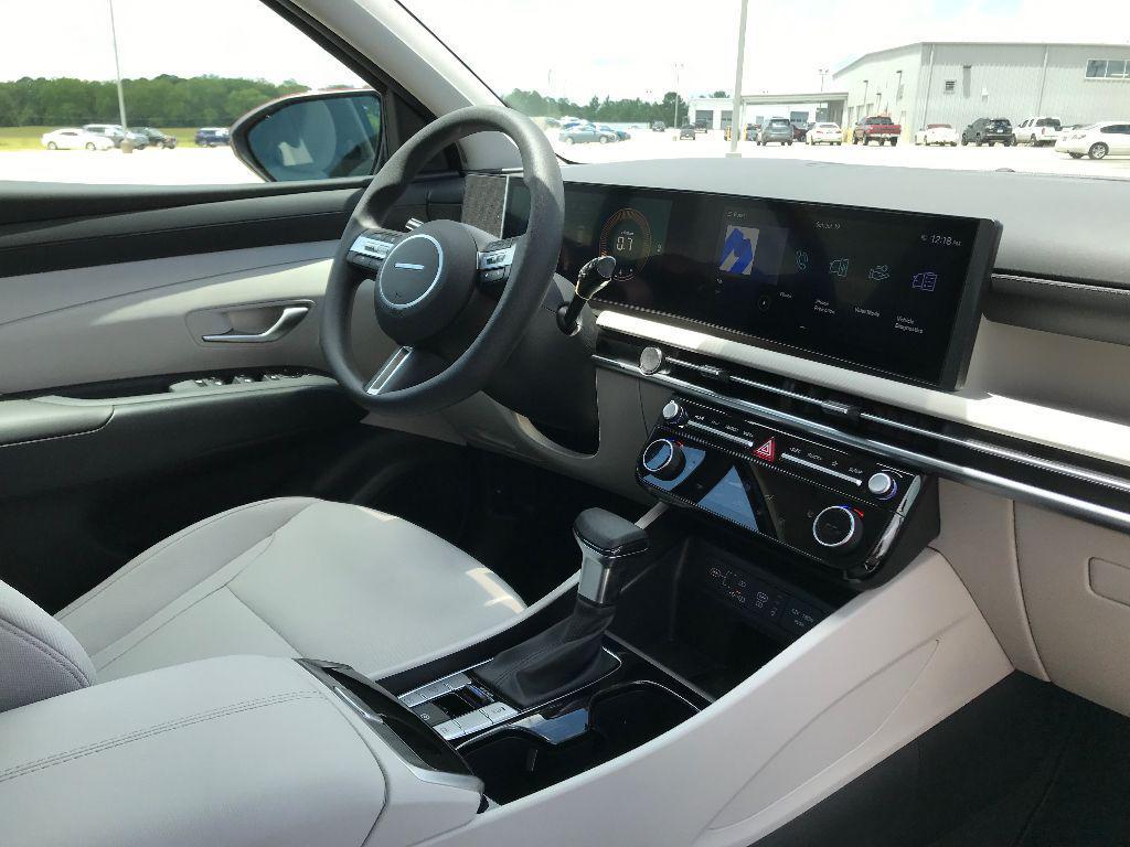 new 2025 Hyundai Tucson car, priced at $32,531