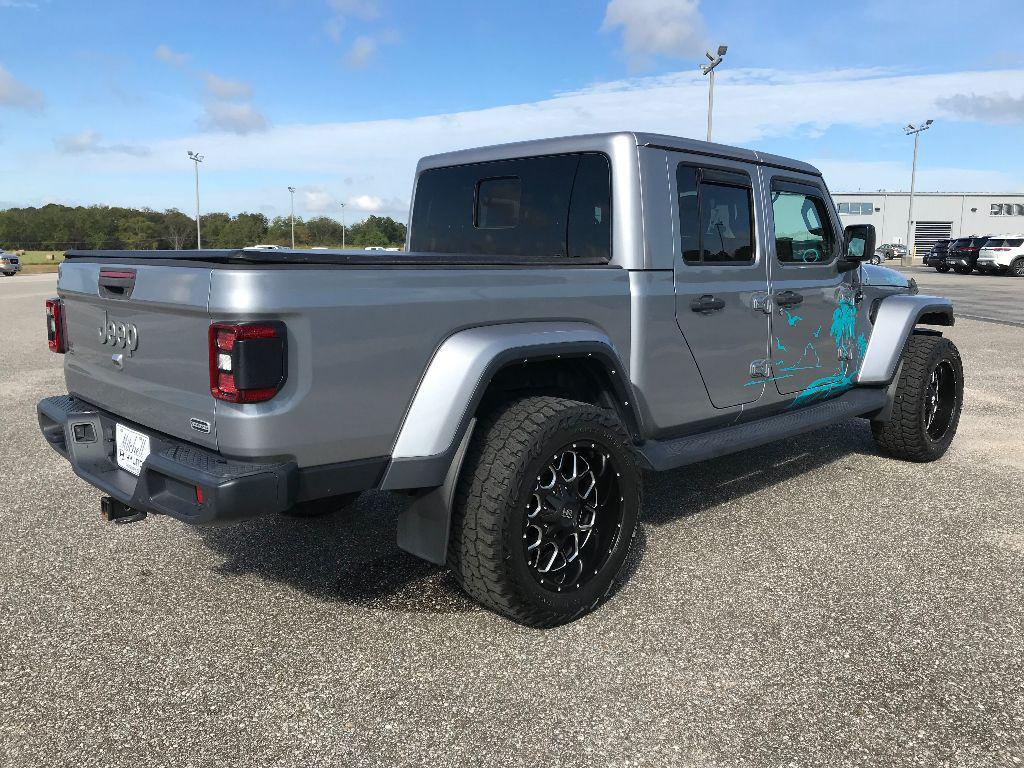 used 2021 Jeep Gladiator car, priced at $32,841