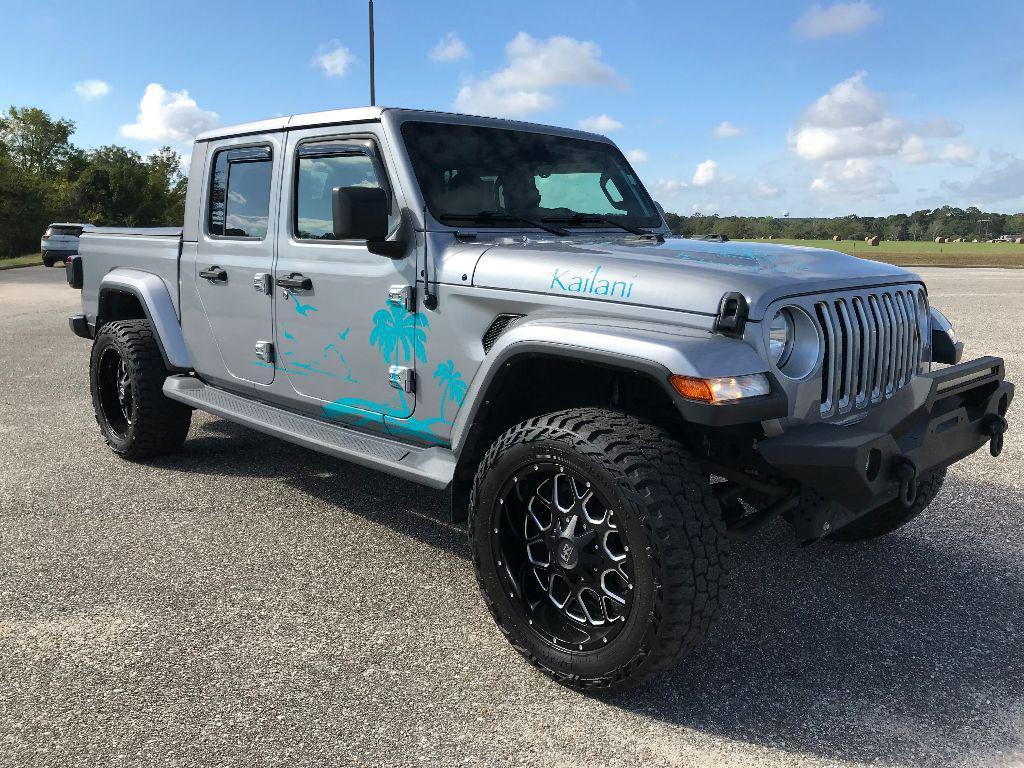 used 2021 Jeep Gladiator car, priced at $32,841