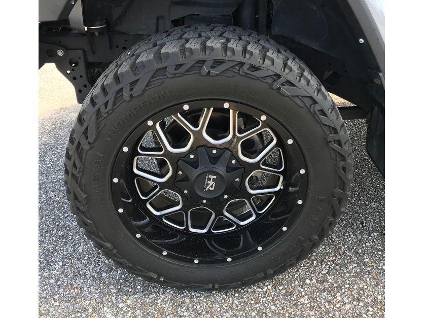 used 2021 Jeep Gladiator car, priced at $32,841