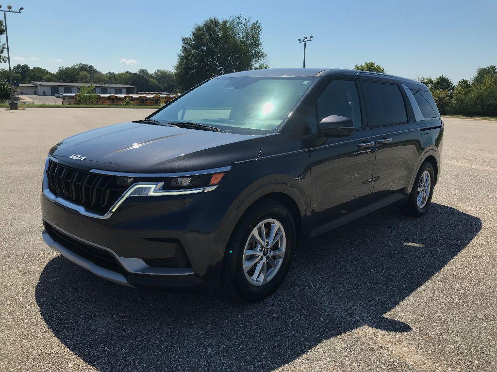 used 2022 Kia Carnival car, priced at $25,321