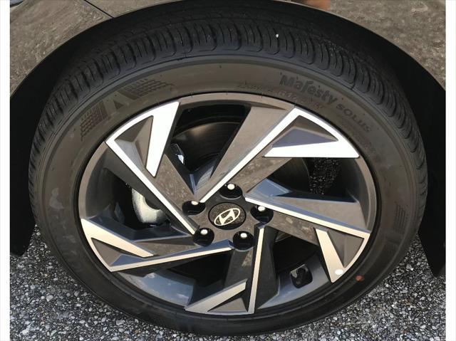 new 2025 Hyundai Elantra car, priced at $25,010
