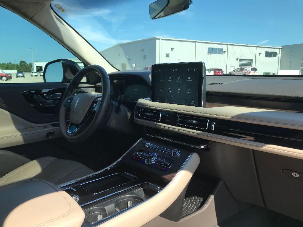 used 2023 Lincoln Aviator car, priced at $43,884