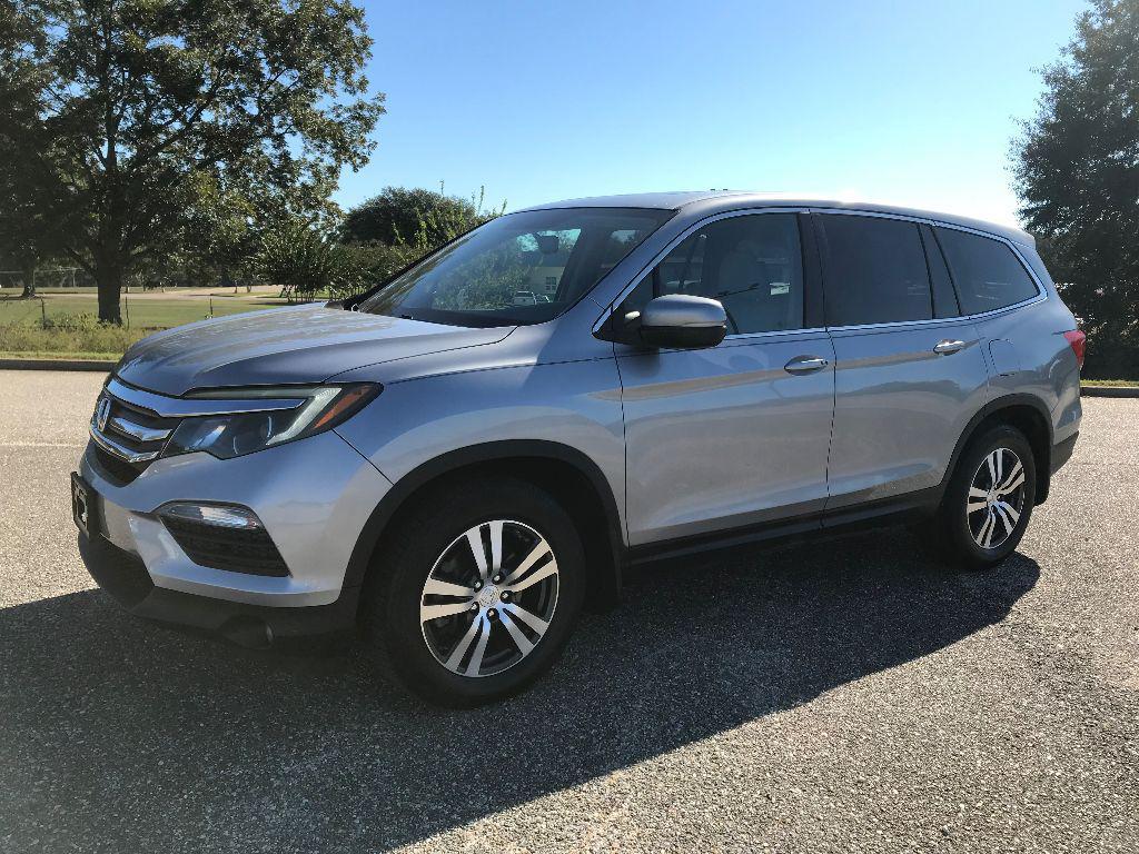 used 2017 Honda Pilot car, priced at $12,316