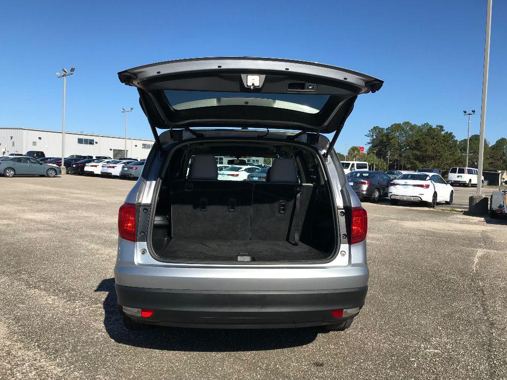 used 2017 Honda Pilot car, priced at $11,830