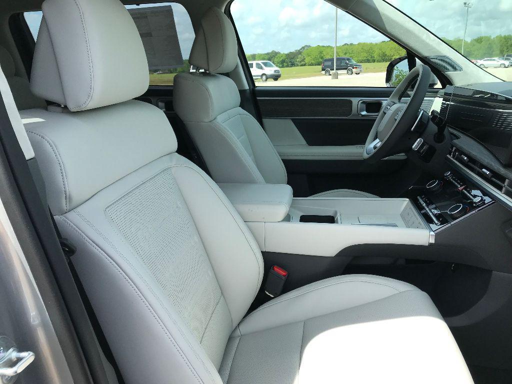 new 2025 Hyundai Santa Fe car, priced at $46,676