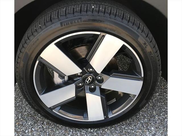 new 2025 Hyundai Santa Fe car, priced at $46,565