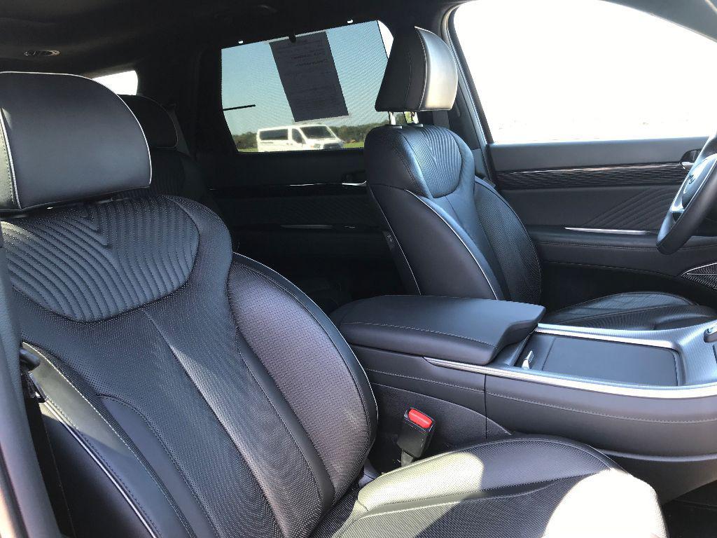 used 2024 Hyundai Palisade car, priced at $42,446