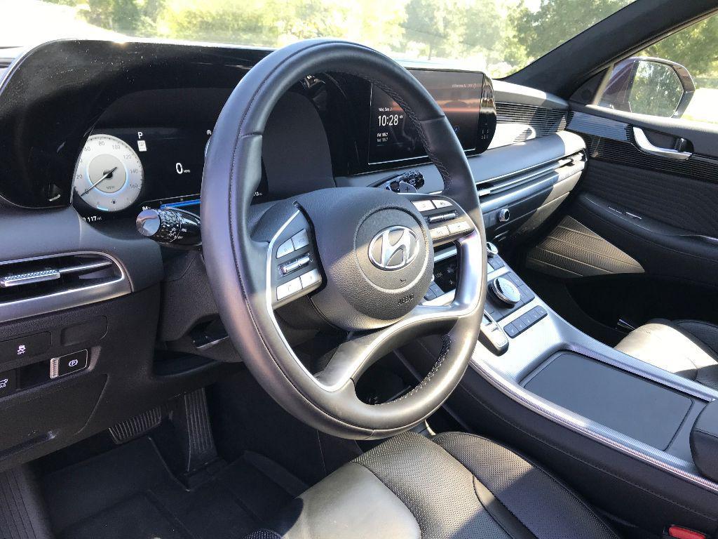 used 2024 Hyundai Palisade car, priced at $42,446