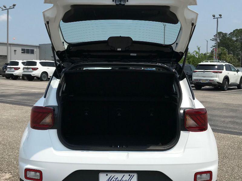 new 2025 Hyundai Venue car, priced at $23,659