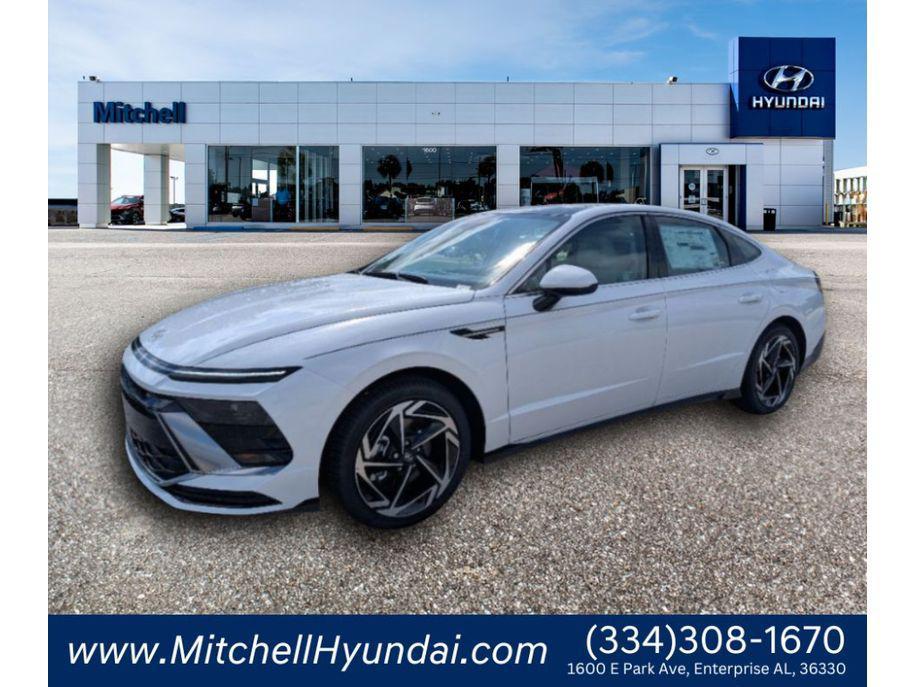 new 2025 Hyundai Sonata car, priced at $31,092