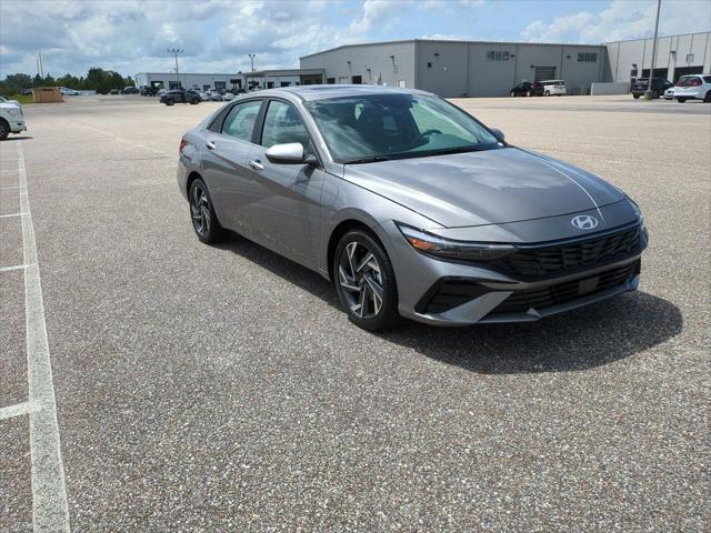 new 2024 Hyundai Elantra car, priced at $28,342