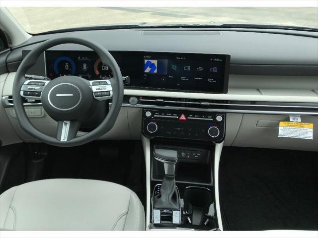 new 2025 Hyundai Tucson car, priced at $32,076