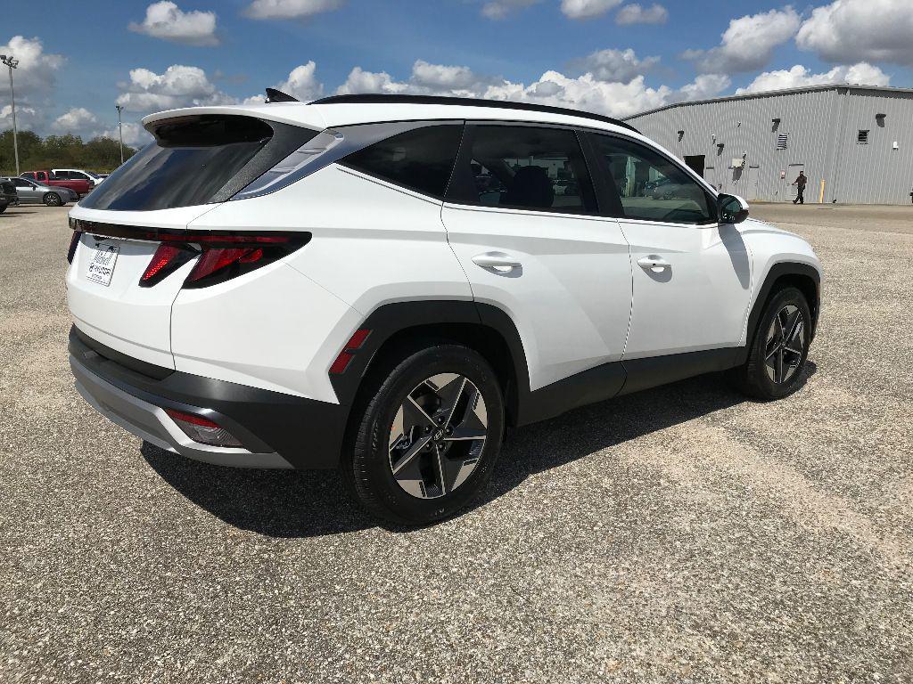 new 2026 Hyundai Tucson car, priced at $33,460
