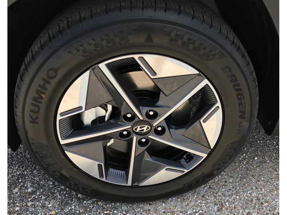 new 2026 Hyundai Tucson car, priced at $33,460