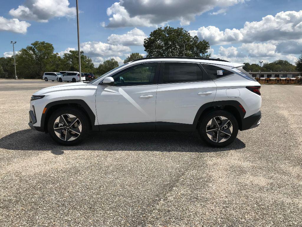 new 2026 Hyundai Tucson car, priced at $33,460