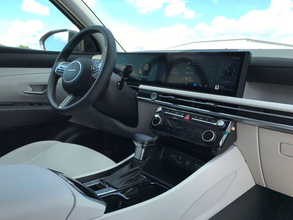 new 2026 Hyundai Tucson car, priced at $33,460