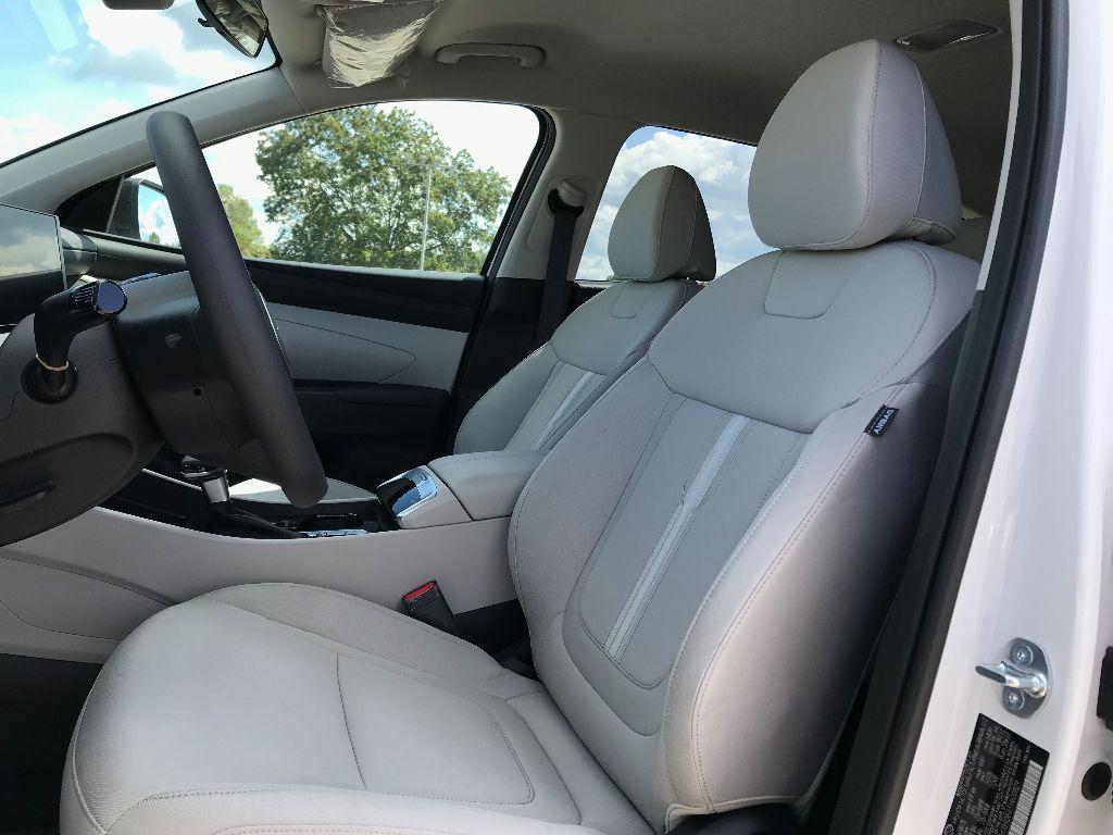 new 2026 Hyundai Tucson car, priced at $33,460