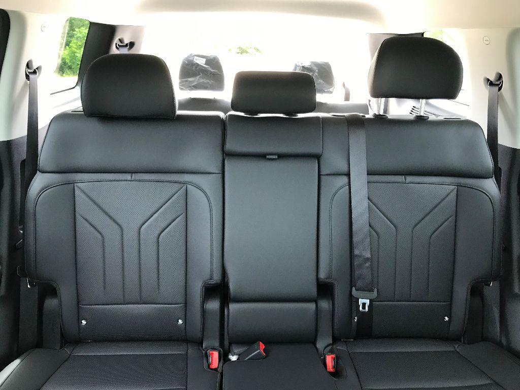 new 2025 Hyundai Santa Fe car, priced at $40,705