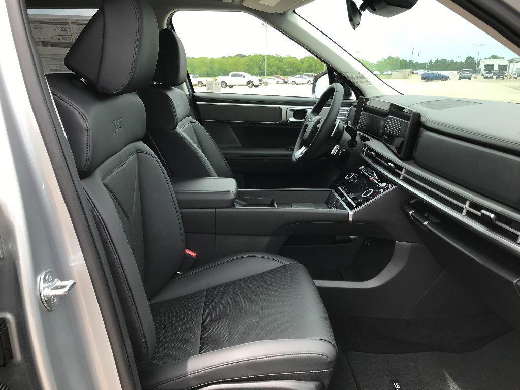 new 2025 Hyundai Santa Fe car, priced at $40,705