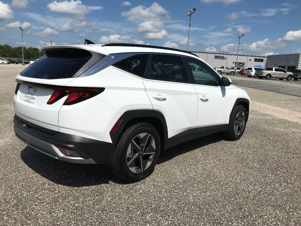 new 2025 Hyundai Tucson car, priced at $32,031