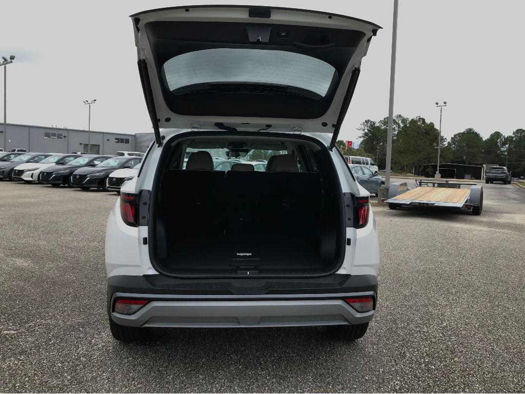new 2026 Hyundai Tucson car, priced at $33,470