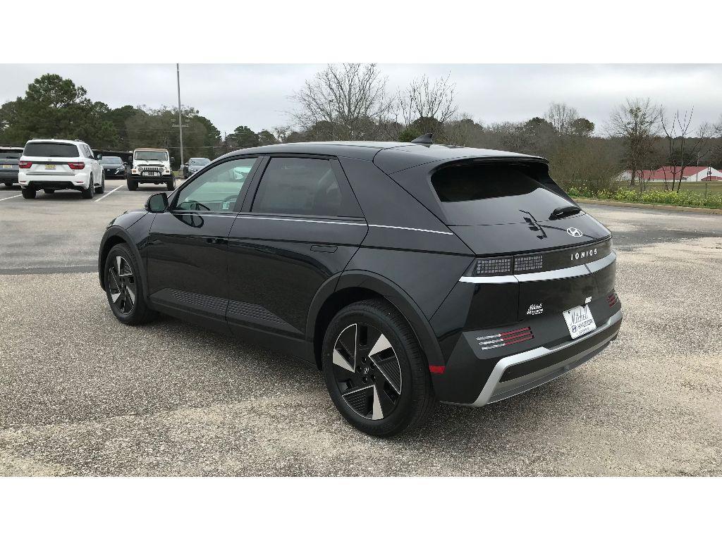 new 2025 Hyundai IONIQ 5 car, priced at $48,301