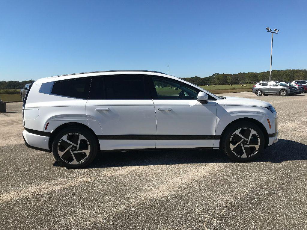 new 2026 Hyundai IONIQ 9 car, priced at $78,170