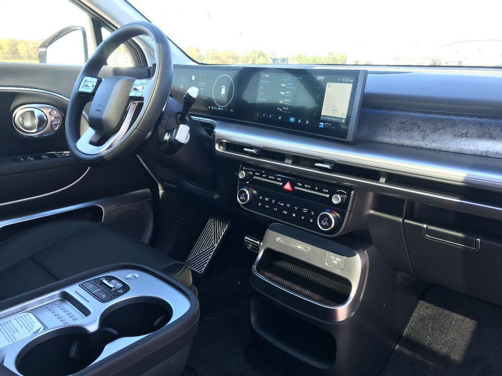 new 2026 Hyundai IONIQ 9 car, priced at $78,170