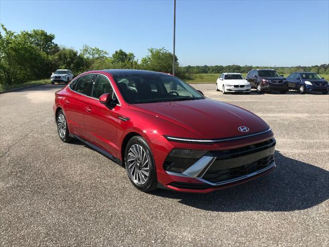 new 2025 Hyundai Sonata Hybrid car, priced at $41,881