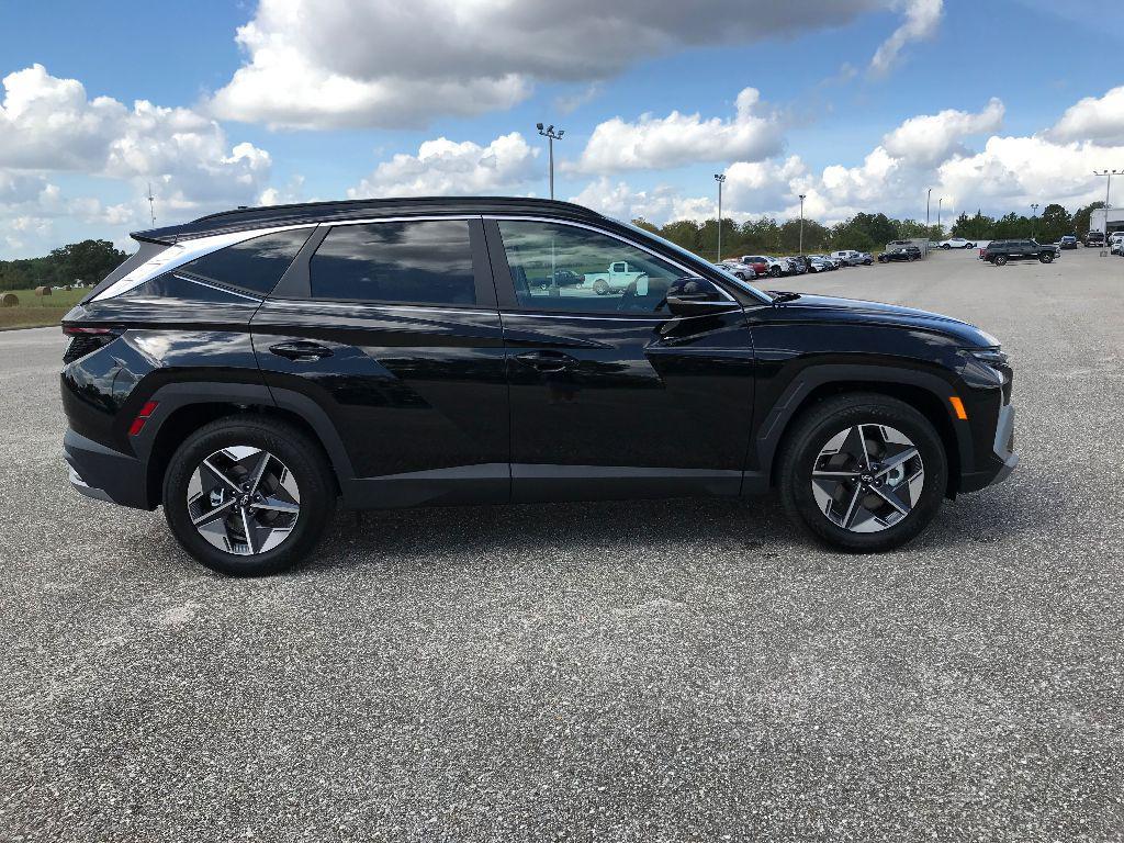 new 2026 Hyundai Tucson car, priced at $36,255