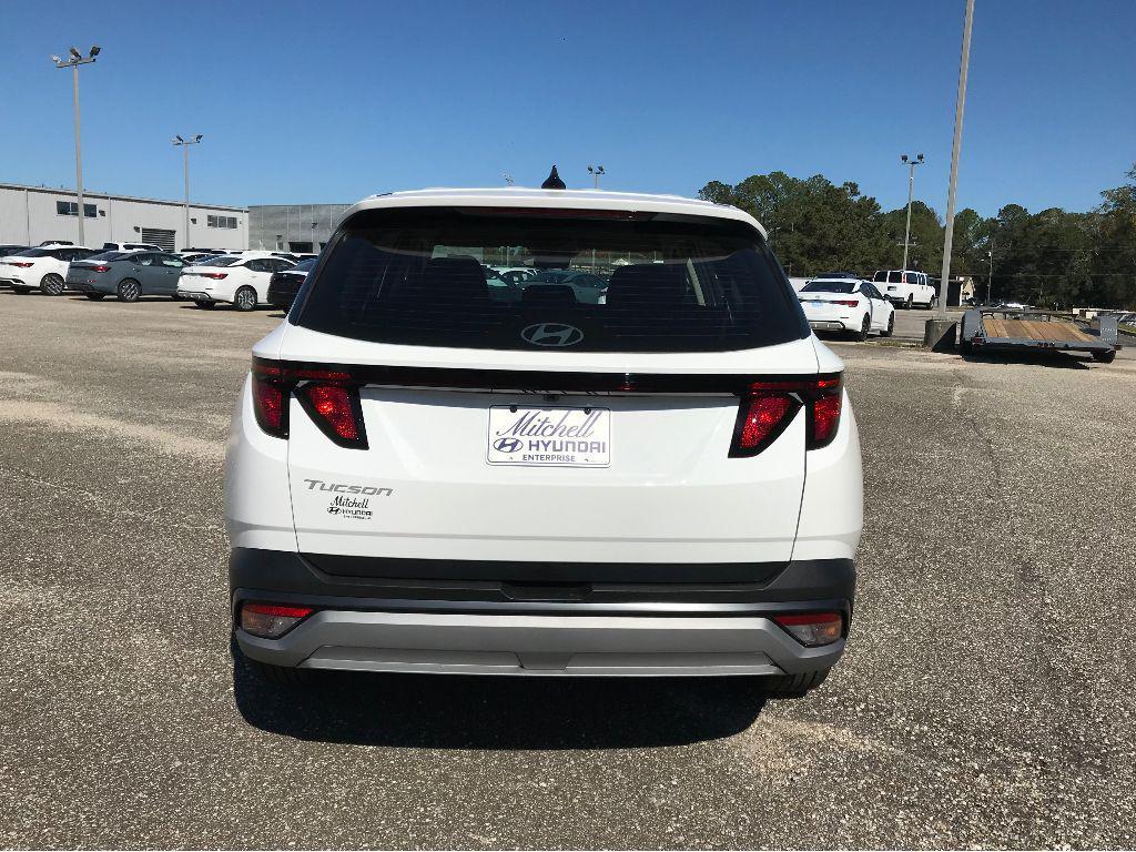 new 2026 Hyundai Tucson car, priced at $32,260