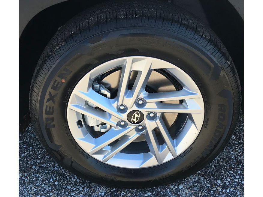 new 2026 Hyundai Tucson car, priced at $32,260