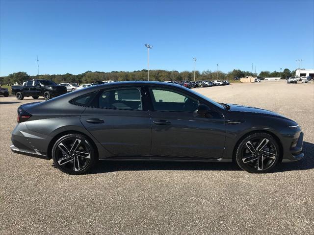 new 2025 Hyundai Sonata car, priced at $38,182