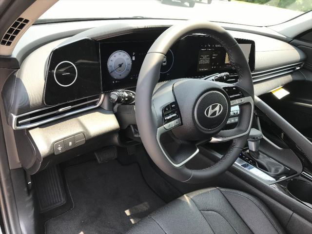 new 2025 Hyundai Elantra car, priced at $30,233