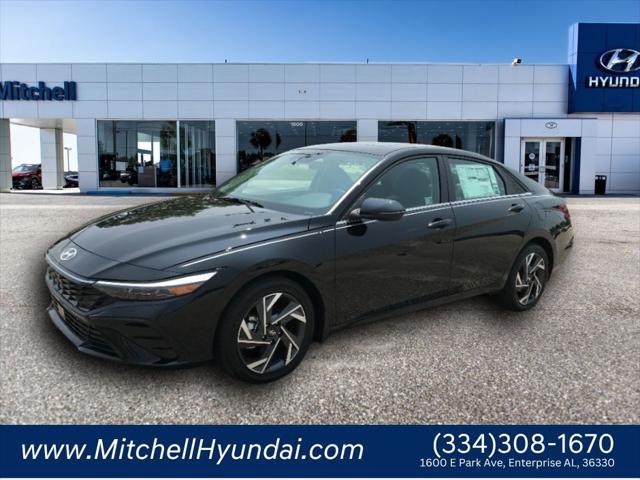 new 2025 Hyundai Elantra car, priced at $30,233