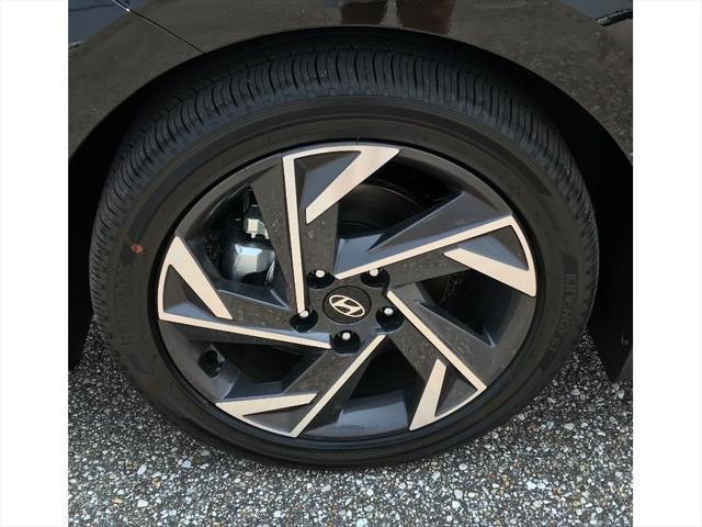 new 2025 Hyundai Elantra car, priced at $30,233