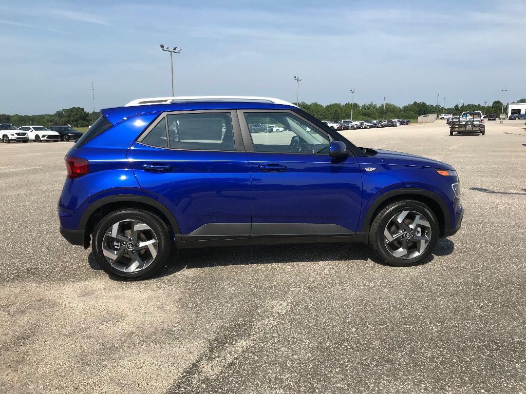new 2025 Hyundai Venue car, priced at $23,641