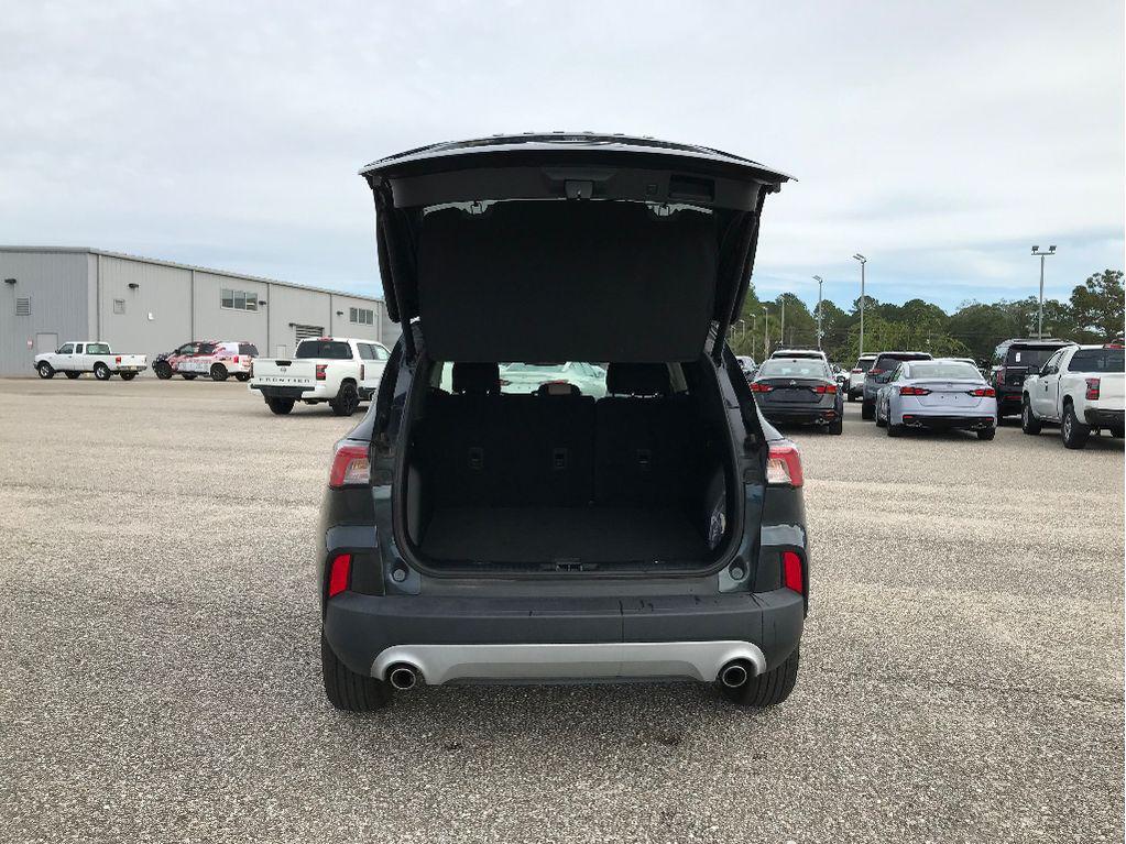 used 2022 Ford Escape car, priced at $20,852